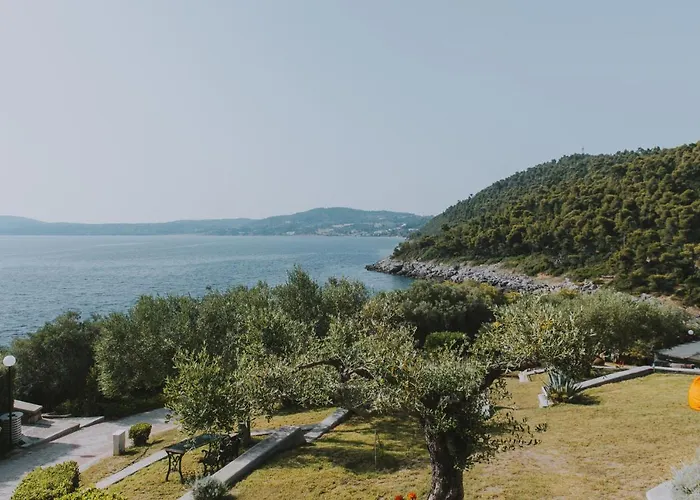 Porto Valitsa 4*