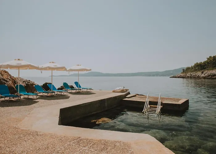 Porto Valitsa 4*