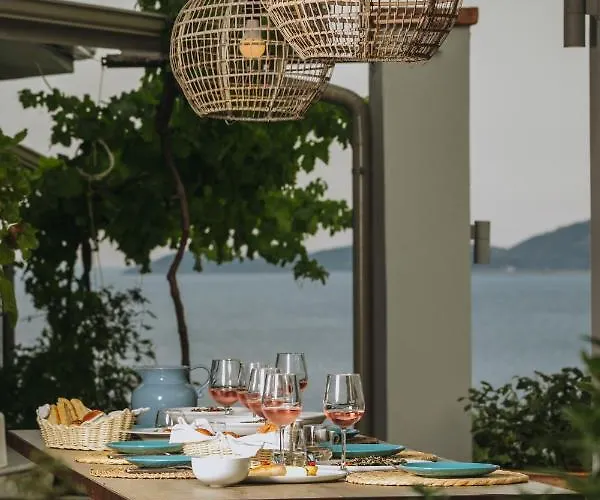 Affittacamere Porto Valitsa Paliouri