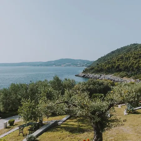 波尔特威拉萨旅馆 4*
