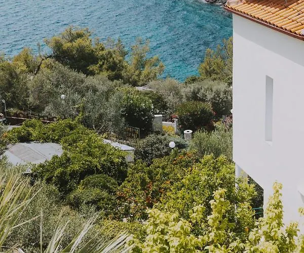 ゲストハウス Porto Valitsa