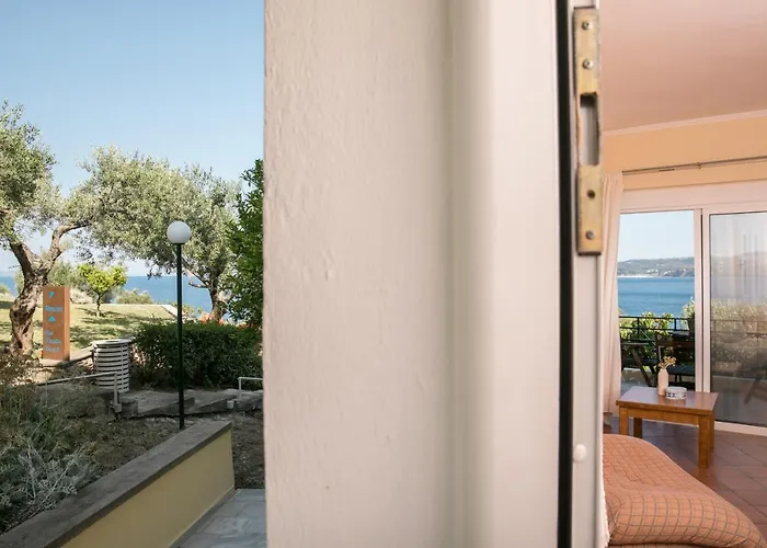 Porto Valitsa ゲストハウス パリウリ