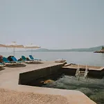Porto Valitsa 4*