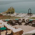 Porto Valitsa 게스트하우스 4*