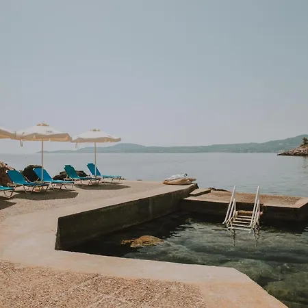 Porto Valitsa 4*