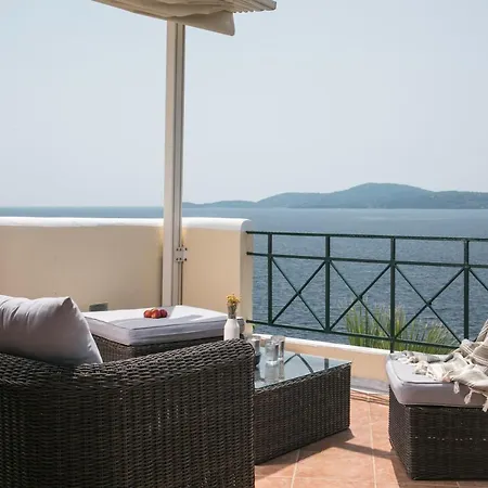 Porto Valitsa بيت ضيافة