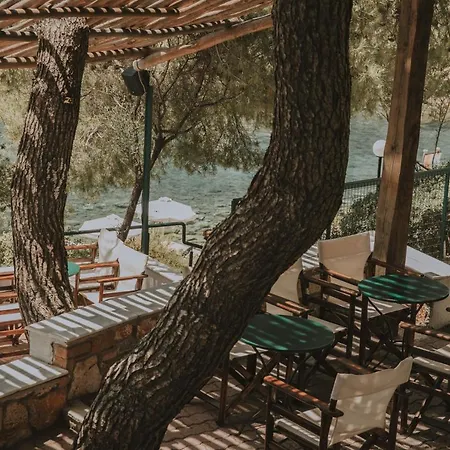 Porto Valitsa Guest house Paliouri