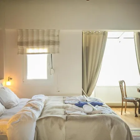 بيت ضيافة Porto Valitsa