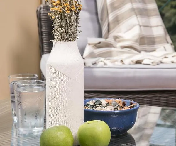 Konukevi Porto Valitsa